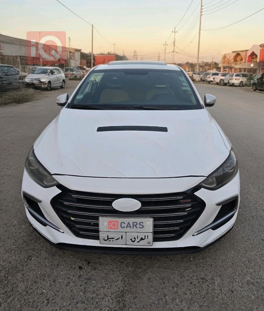 هيونداي النترا